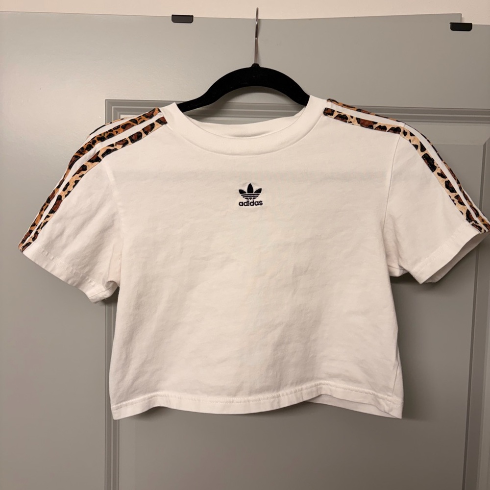 Adidas Cropped Cheetah Print Cotton Women’s Tee